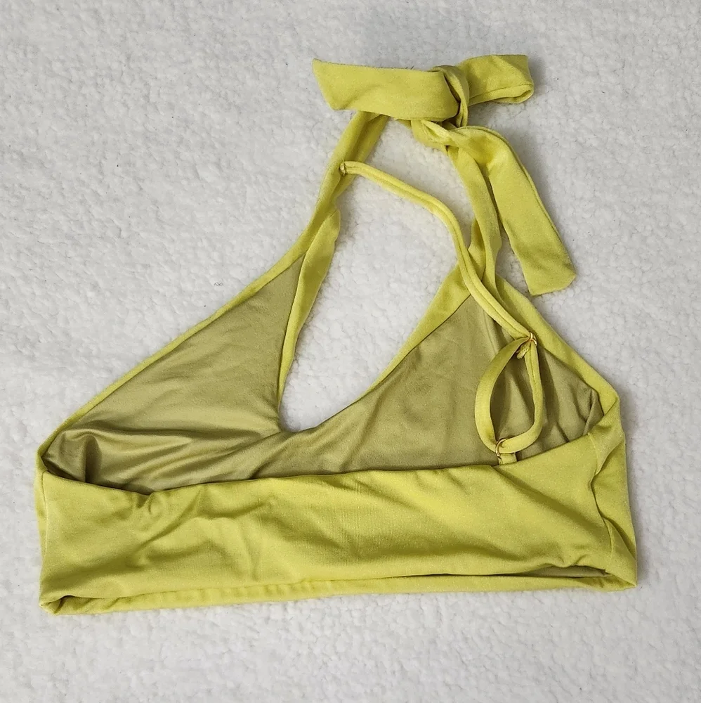 New!Baobab Collection Taki One shoulder‎ Bikini Top in Lima